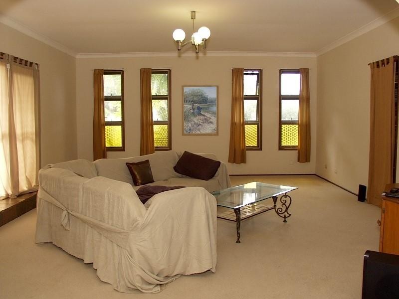 408 Warrigal Road, Eight Mile Plains QLD 4113