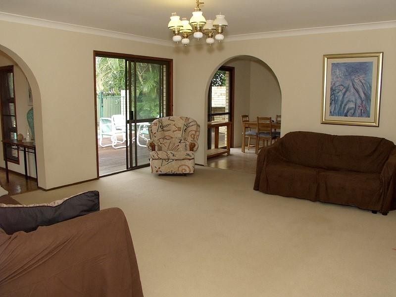 408 Warrigal Road, Eight Mile Plains QLD 4113