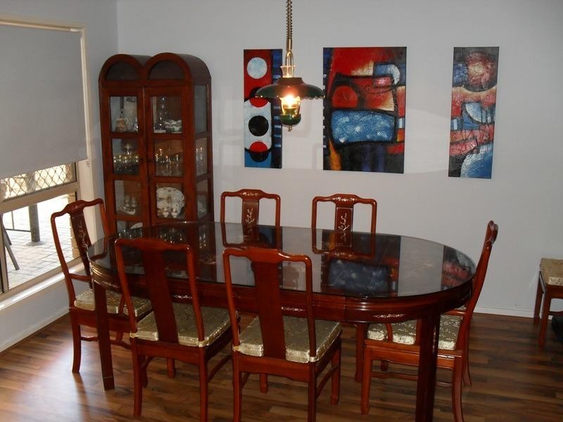 7 Robinson Crescent, Runcorn QLD 4113