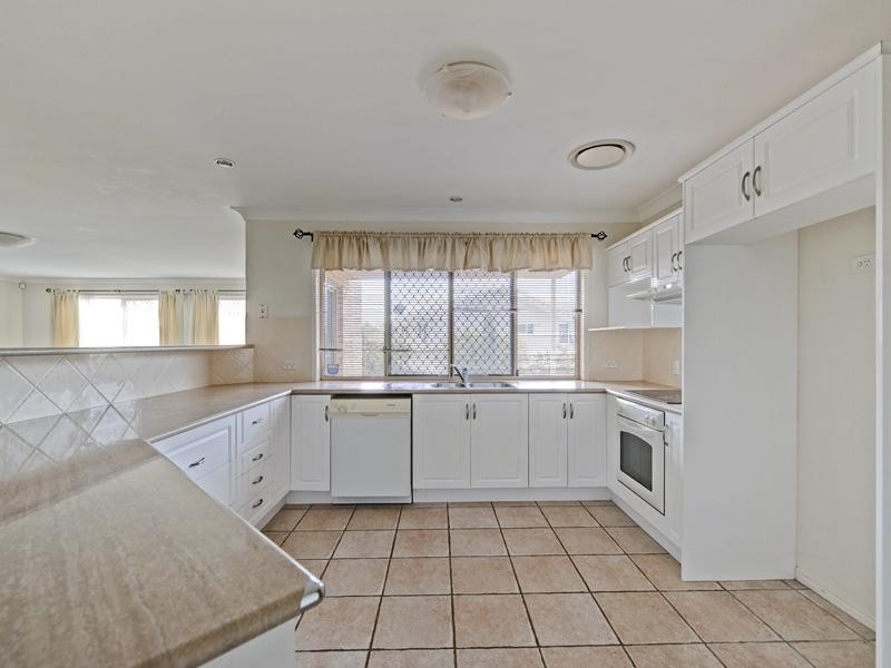 12 The Heights, Underwood QLD 4119