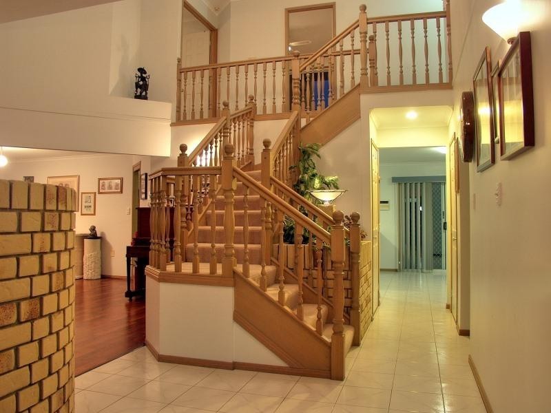 10 Jacaranda Place, Eight Mile Plains QLD 4113