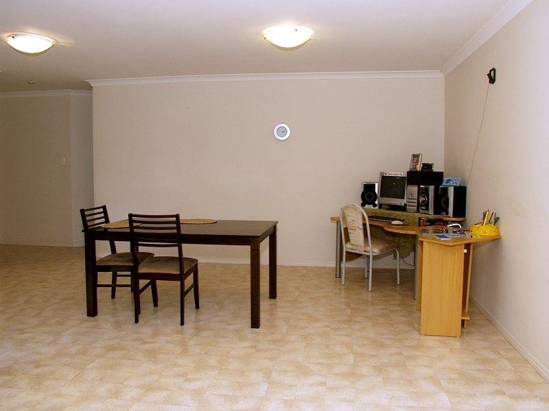 84 Rubicon Crescent, Kuraby QLD 4112