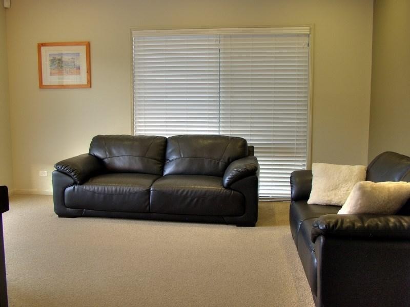 42 Manor Street, Eight Mile Plains QLD 4113