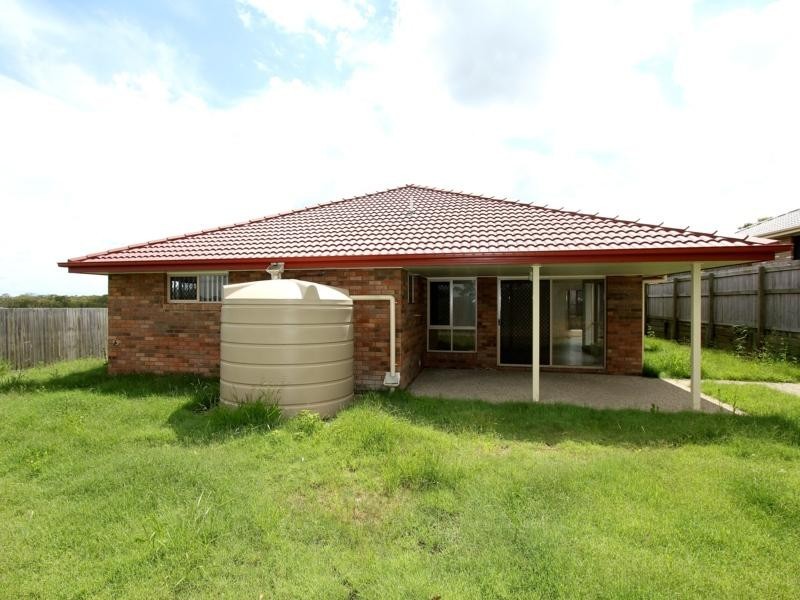 19 Emily Place, Sumner QLD 4074