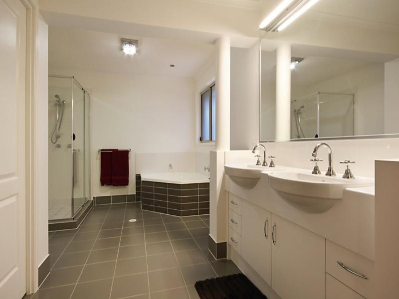 5 Caribbea Street, Kuraby QLD 4112