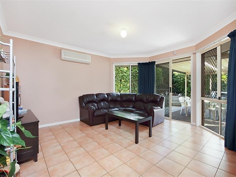 11 Oakvale Street, Underwood QLD 4119