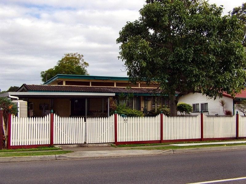 98 Warrigal Road, Runcorn QLD 4113
