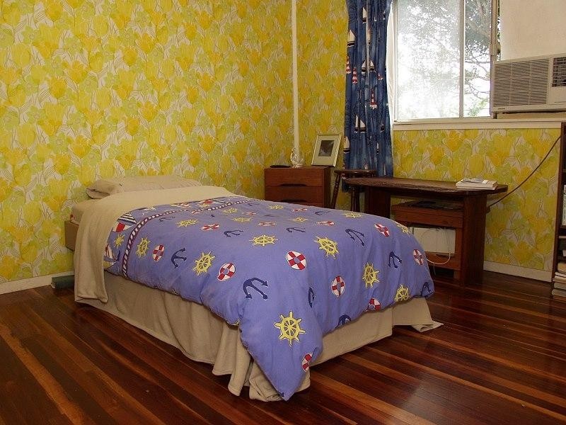 98 Warrigal Road, Runcorn QLD 4113