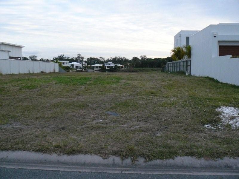 9 Francis Court, Pelican Waters QLD 4551