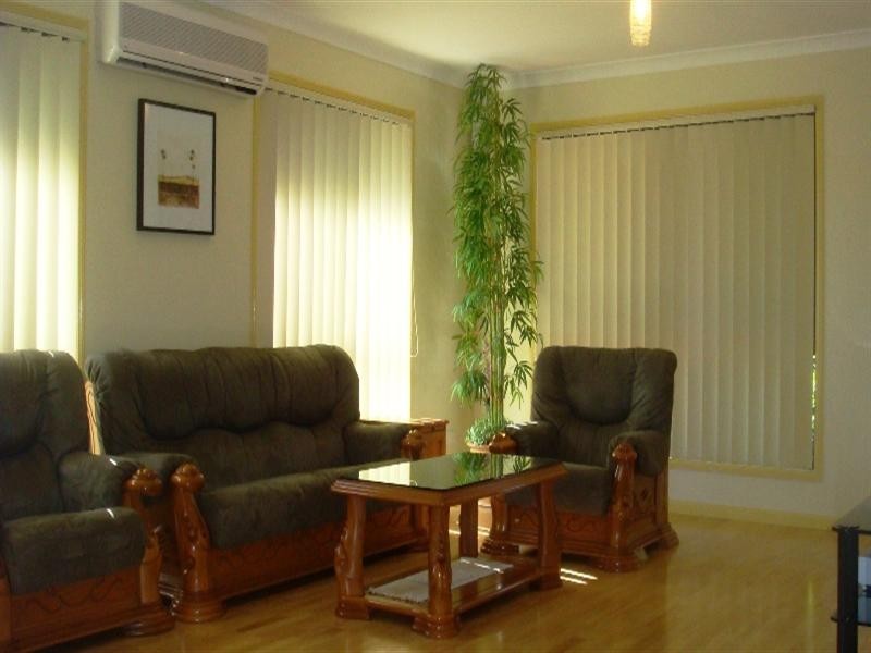 22 Robinson Crescent, Runcorn QLD 4113