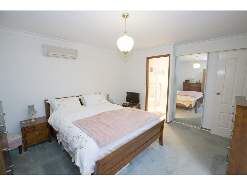 29 Warrigal Road, Runcorn QLD 4113