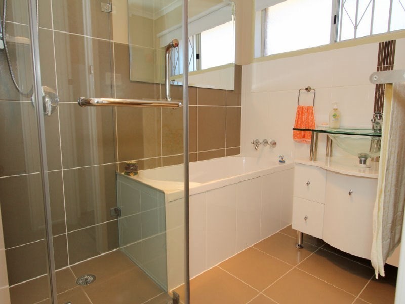 25 Ervatamia Street, Runcorn QLD 4113