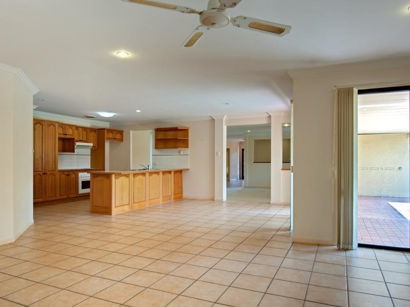 19 Wisteria Place, Mackenzie QLD 4156