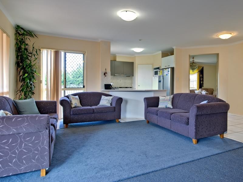 1 Woodglen Street, Kuraby QLD 4112