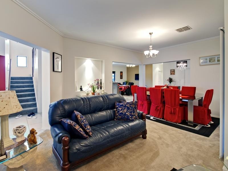 19 Lily Circuit, Kuraby QLD 4112