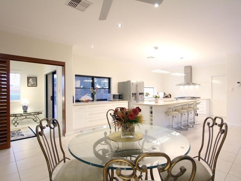 28 Bush Pea Place, Kuraby QLD 4112