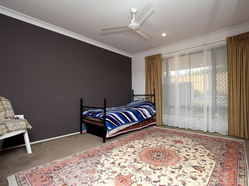 19 Watheroo Place, Parkinson QLD 4115