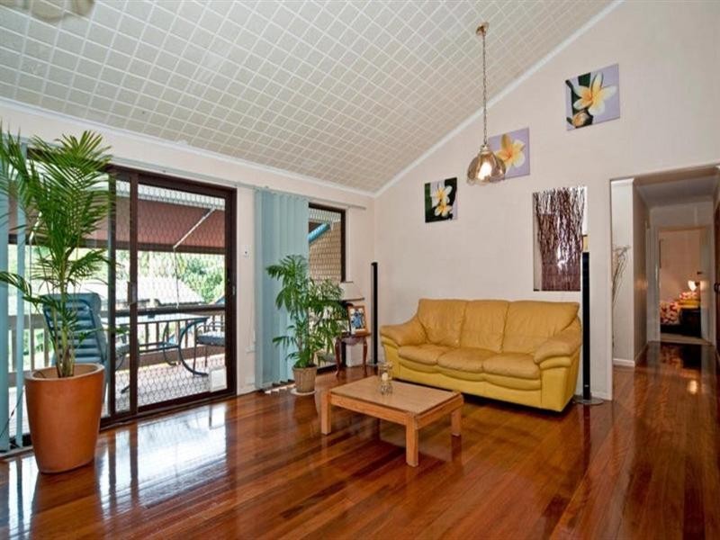 16 Cranfield Street, Sunnybank Hills QLD 4109