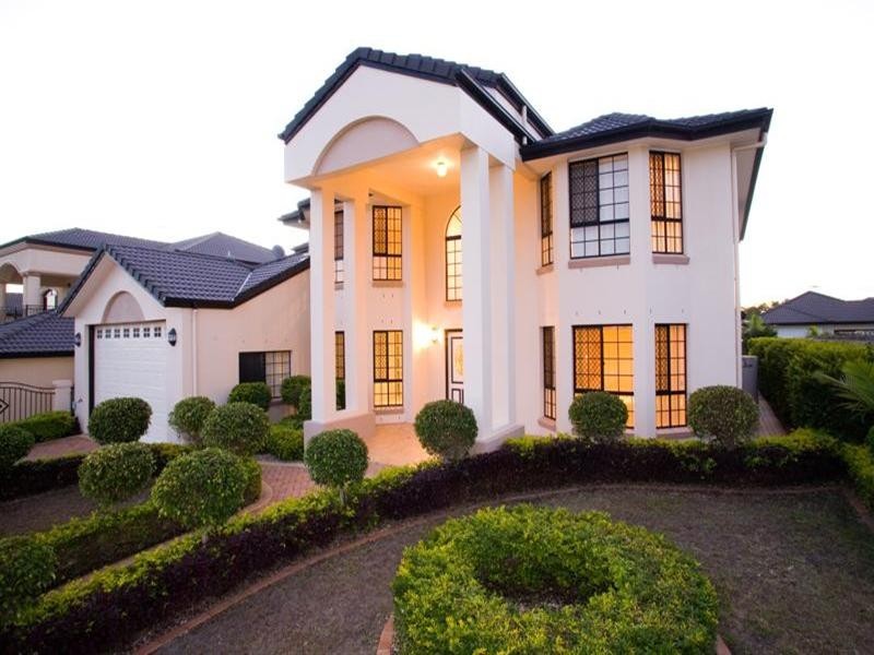 50 The Parkway, Stretton QLD 4116