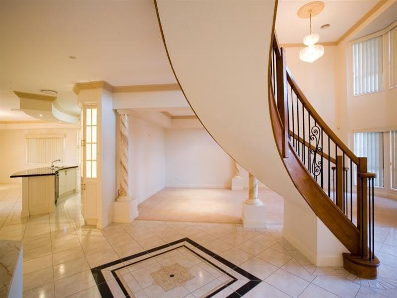 50 The Parkway, Stretton QLD 4116