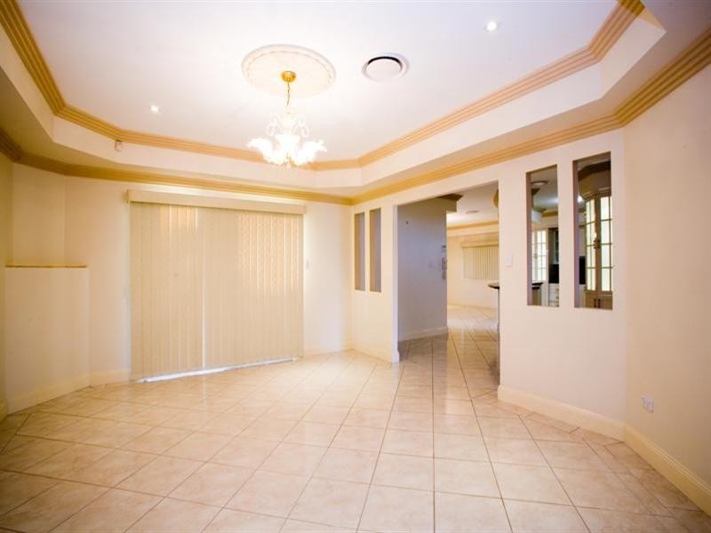 50 The Parkway, Stretton QLD 4116