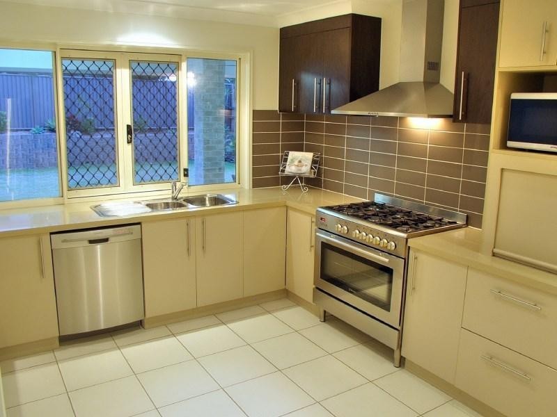 37 Collett Street, Eight Mile Plains QLD 4113