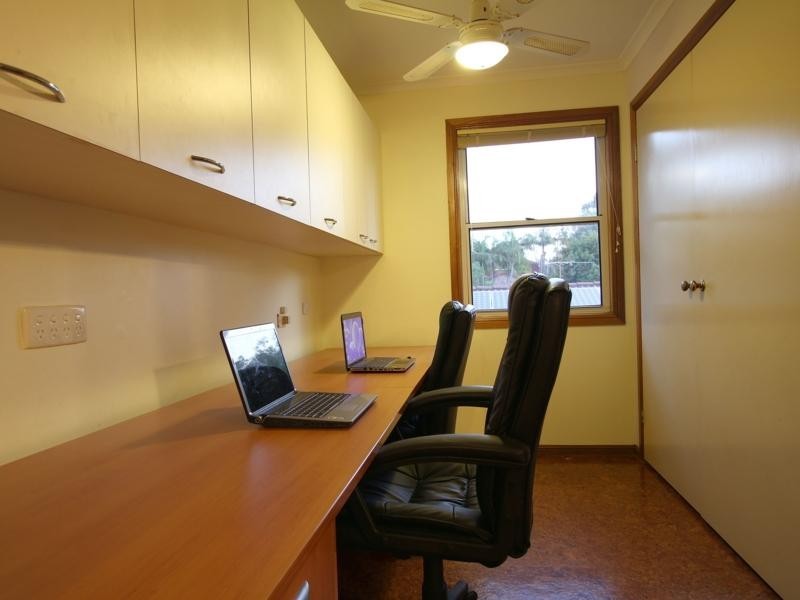 14 Gwandalan Street, Eight Mile Plains QLD 4113