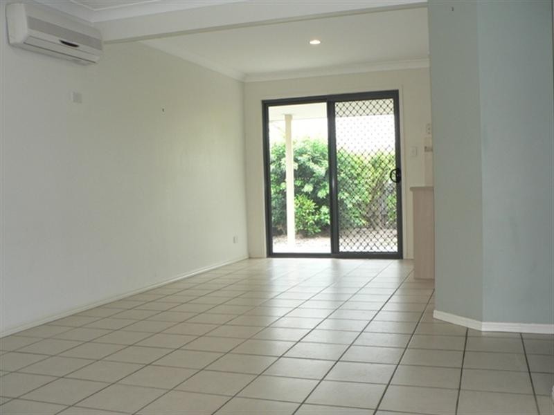 19/1 Daintree Drive, Parkinson QLD 4115