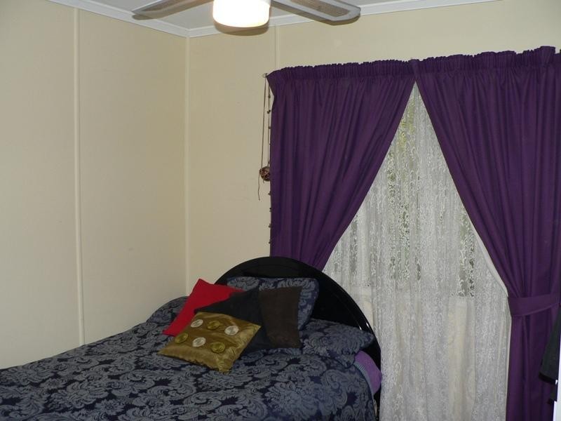 8 Benton Street, Acacia Ridge QLD 4110