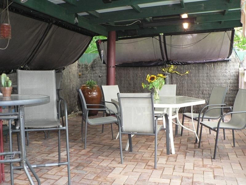 8 Benton Street, Acacia Ridge QLD 4110