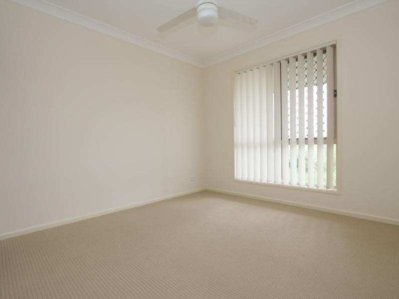 19 Emily Place, Sumner QLD 4074