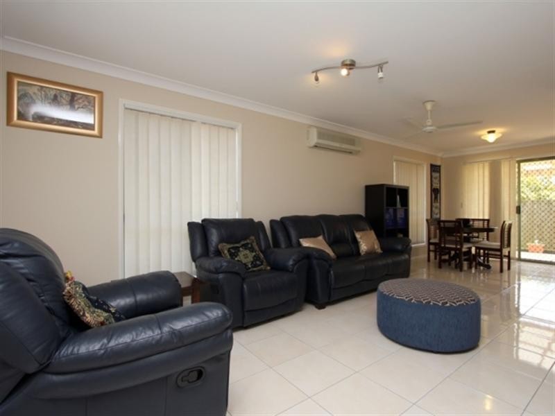 9/100 Bordeaux Street, Eight Mile Plains QLD 4113