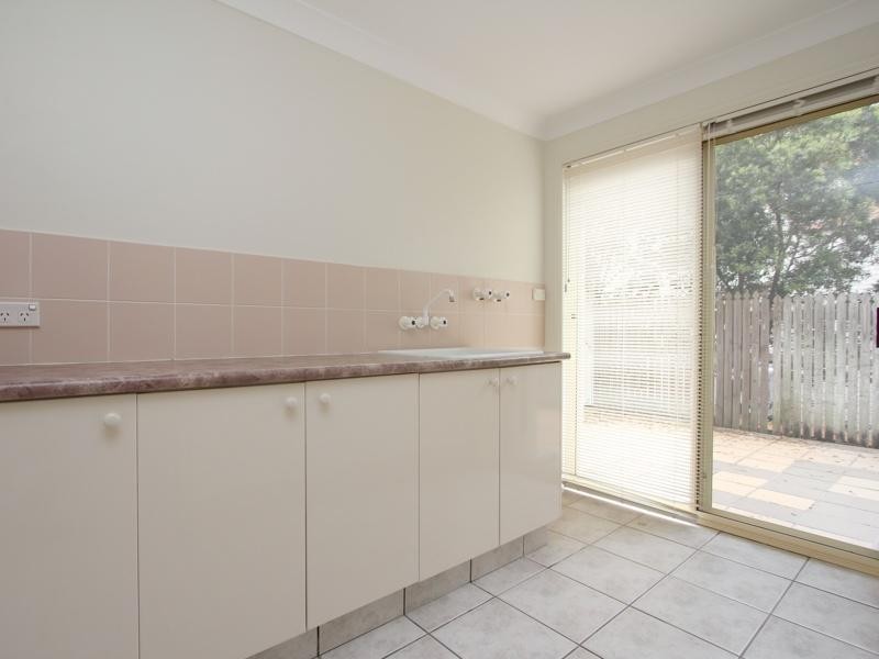 32 Poinciana Crescent, Stretton QLD 4116