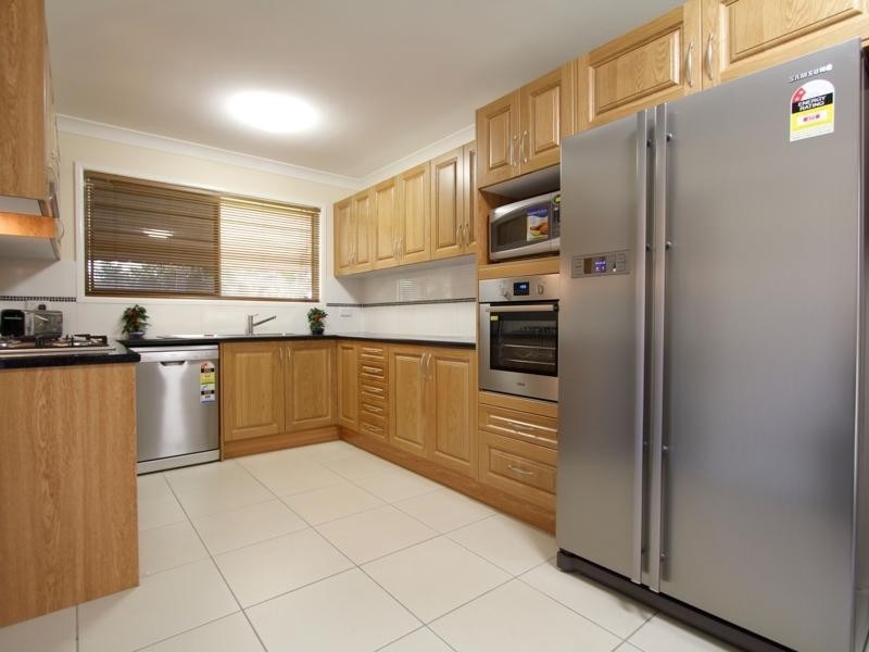 72 Allbutt Street, Kuraby QLD 4112