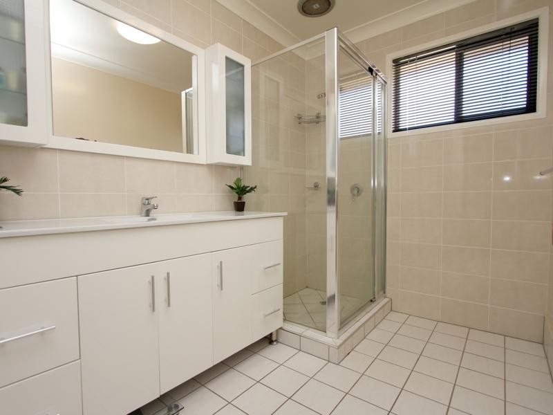 72 Allbutt Street, Kuraby QLD 4112