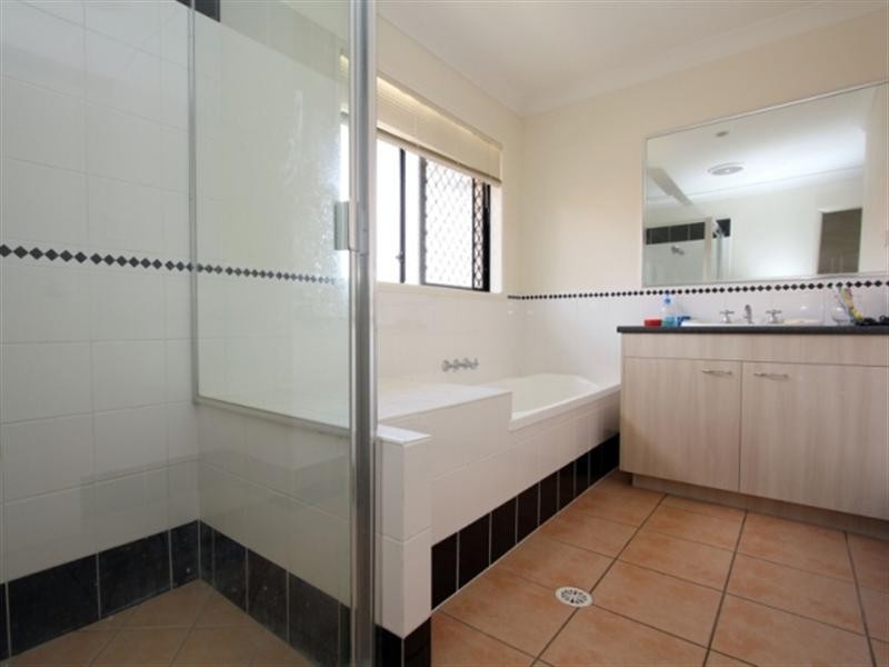 17 Huegill Street, Calamvale QLD 4116