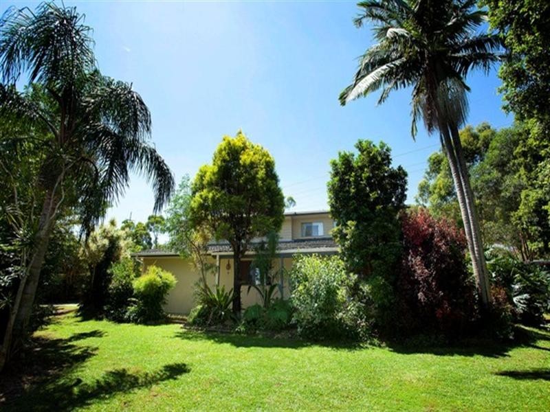 51 Coleman Crescent, Springwood QLD 4127