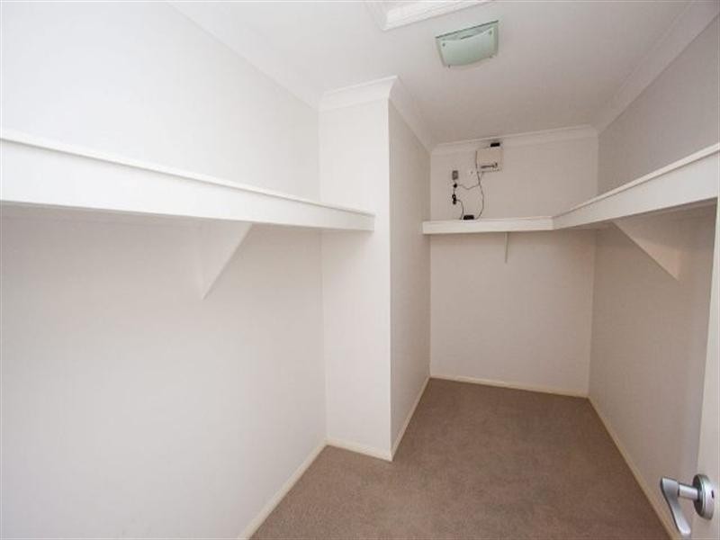 46 Birchwood Place, Stretton QLD 4116