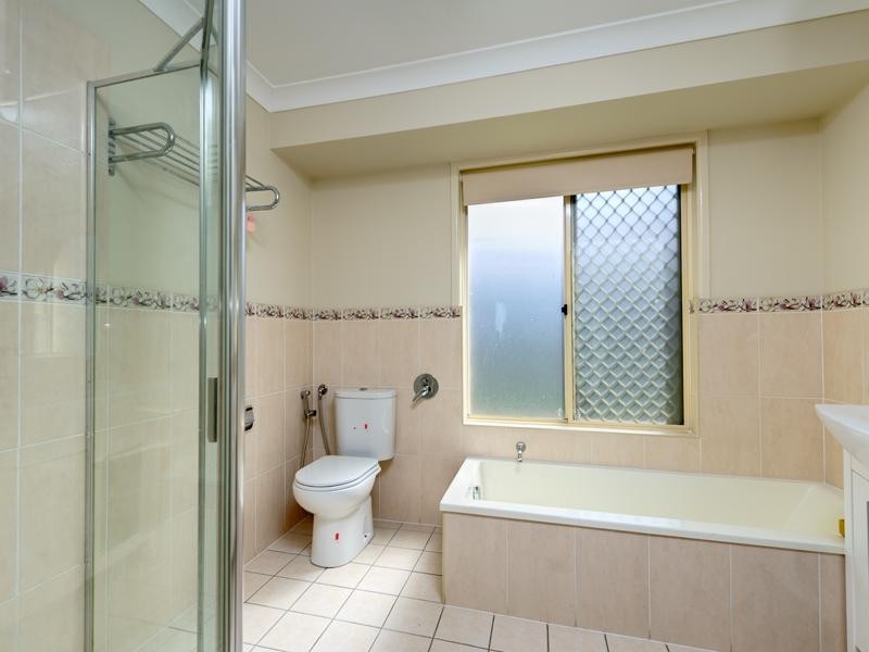 36 Greenlaw Place, Eight Mile Plains QLD 4113