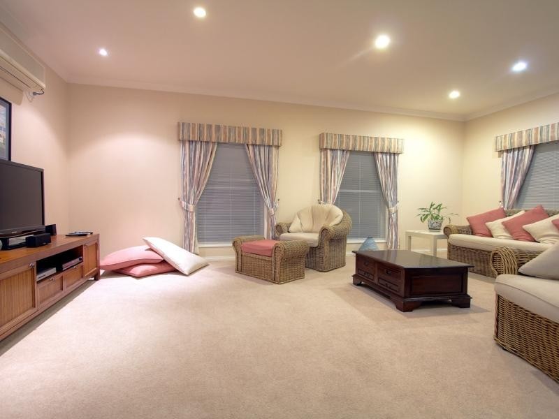 44 Ingluna Curcuit, Eight Mile Plains QLD 4113