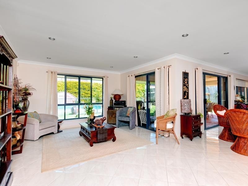 71 Franquin Crescent, Kuraby QLD 4112