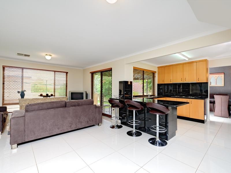 90 Terowi Street, Sunnybank Hills QLD 4109