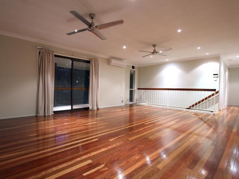 9 Ferris Street, Coorparoo QLD 4151