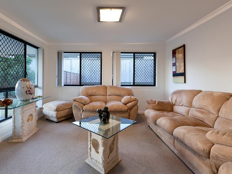 14 Trevi Close, Eight Mile Plains QLD 4113