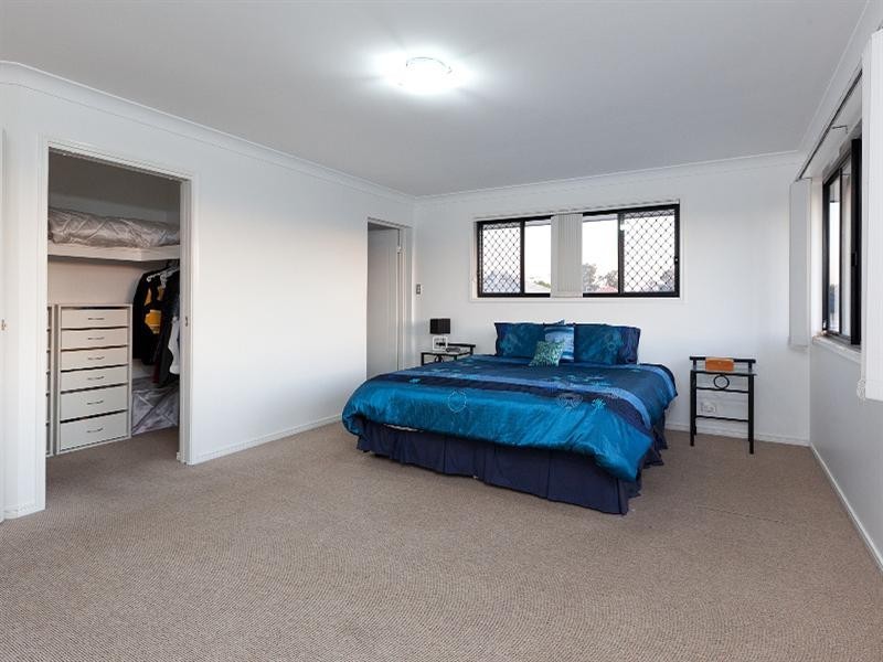 14 Trevi Close, Eight Mile Plains QLD 4113