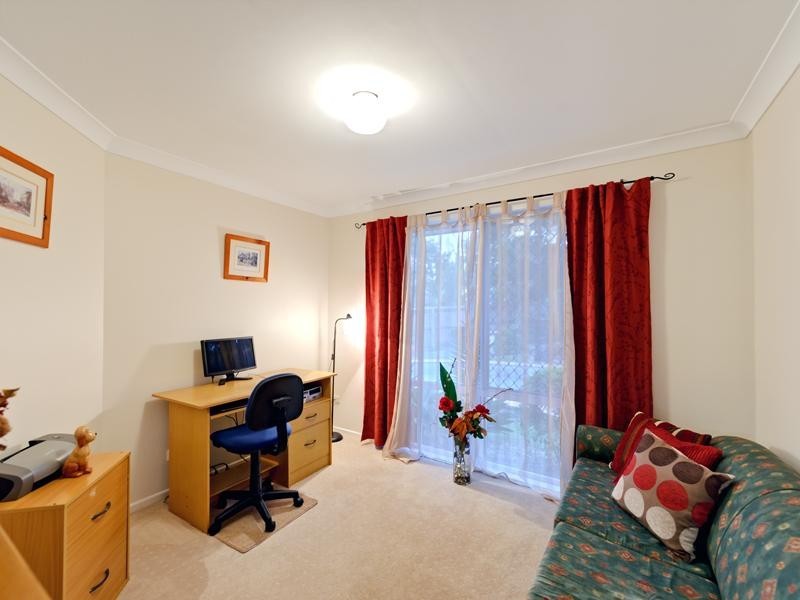 42 Sheffield Place, Kuraby QLD 4112