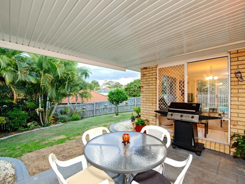 42 Sheffield Place, Kuraby QLD 4112