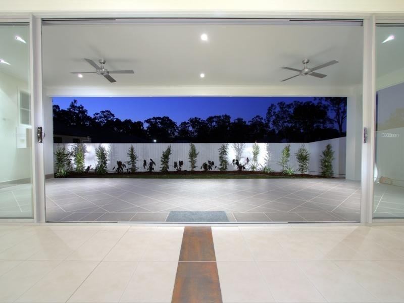 28 Aster Place, Calamvale QLD 4116