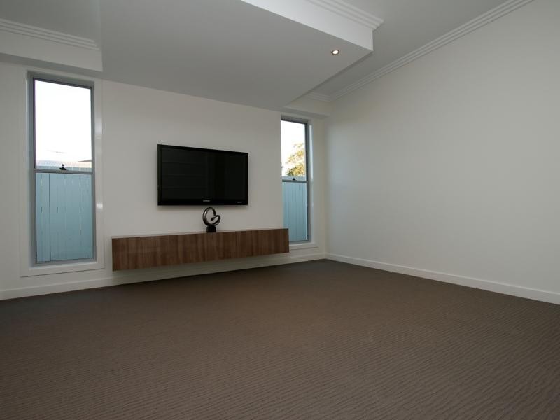 28 Aster Place, Calamvale QLD 4116