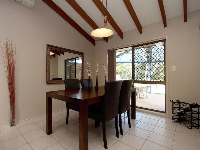 12 Gwandalan Street, Eight Mile Plains QLD 4113